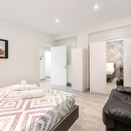 Kassiani-sofia Gouvia